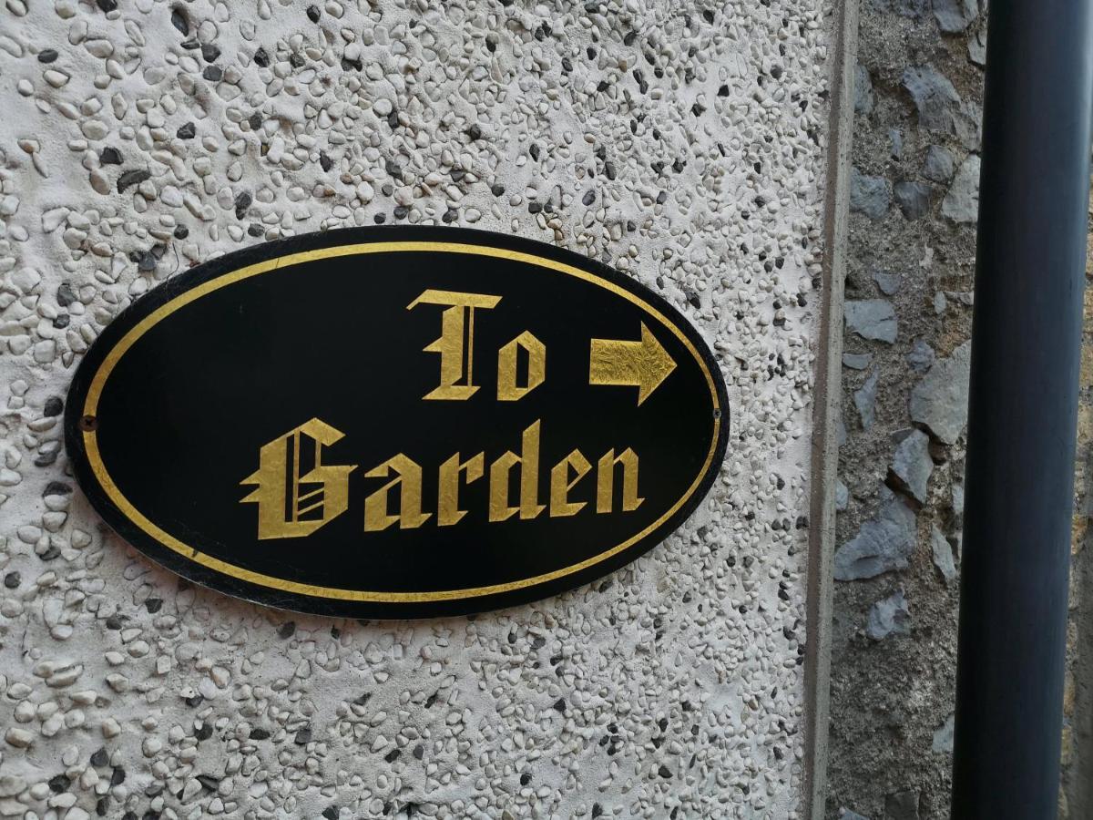 Townsend House Guest House Бірр Екстер'єр фото