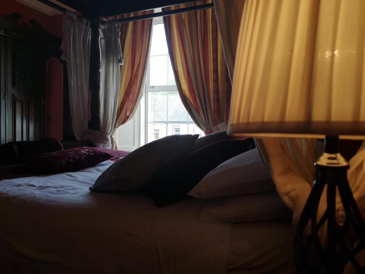 Townsend House Guest House Бірр Екстер'єр фото