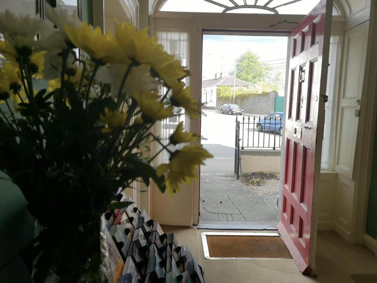 Townsend House Guest House Бірр Екстер'єр фото